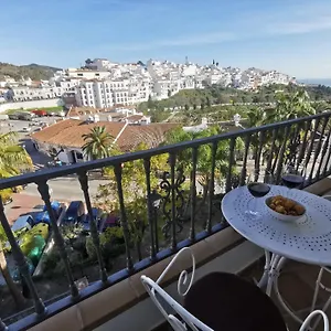 https://apto-completo-para-4-personas-con-piscina-comunitariataria.1costadelsol.com
